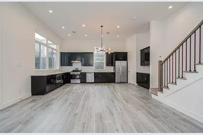 8930 Spring Knoll Forest Drive, Houston, TX 77080 - Photo 9