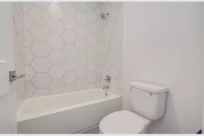 8930 Spring Knoll Forest Drive, Houston, TX 77080 - Photo 29