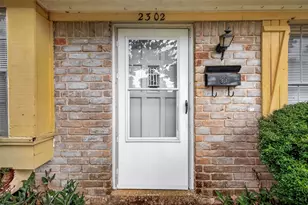 2302 Buchanan Dr, Baytown, TX 77520 - Photo 9