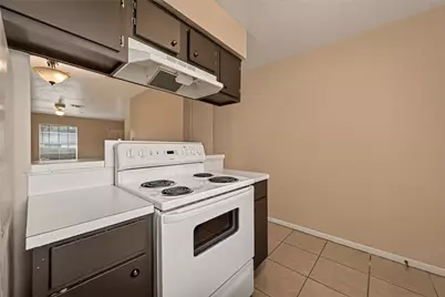 2302 Buchanan Drive, Baytown, TX 77520 - Photo 17