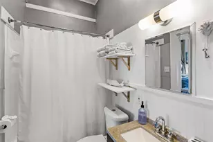 811 10th St, Galveston, TX 77550 - Photo 29