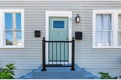 811 10th Street, Galveston, TX 77550 - Photo 3