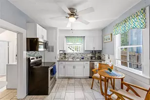 811 10th St, Galveston, TX 77550 - Photo 13