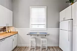 811 10th St, Galveston, TX 77550 - Photo 35