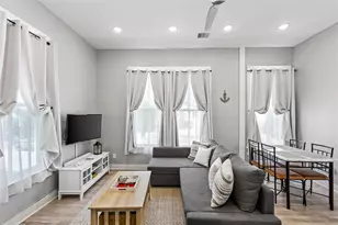 811 10th St, Galveston, TX 77550 - Photo 21