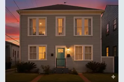 811 10th Street, Galveston, TX 77550 - Photo 1