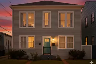 811 10th St, Galveston, TX 77550 - Photo 1