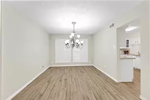 8306 Wind Forest Dr, Houston, TX 77040 - Photo 15