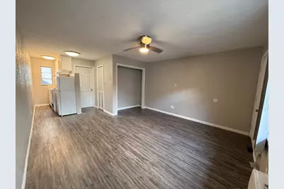 2501 Yoakum Boulevard #12, Houston, TX 77006 - Photo 11