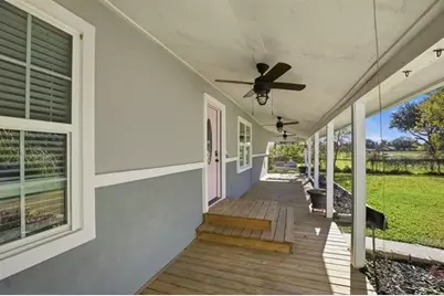 265 E Darby Street, Bridge City, TX 77611 - Photo 5
