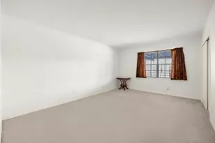 2700 Bellefontaine St, Houston, TX 77025 - Photo 9