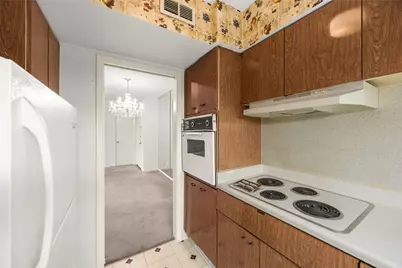 2700 Bellefontaine Street #B30, Houston, TX 77025 - Photo 7