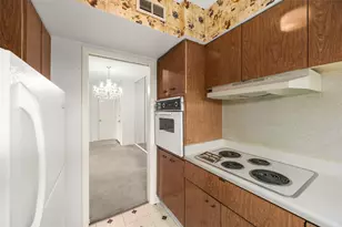 2700 Bellefontaine St, Houston, TX 77025 - Photo 7