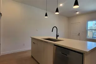 1033 North Ln, Houston, TX 77088 - Photo 9