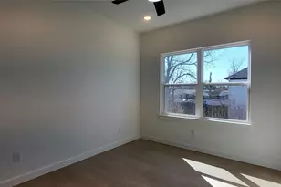 1033 North Ln, Houston, TX 77088 - Photo 17