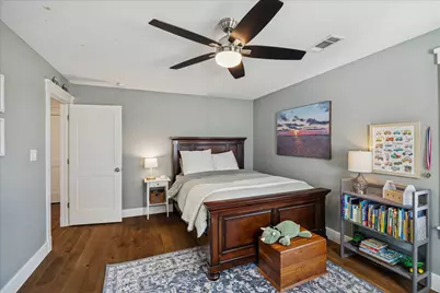 216 W 30th Street, Houston, TX 77018 - Photo 17