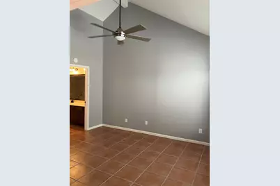16630 Holly Trail Drive #2, Houston, TX 77058 - Photo 11