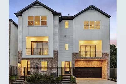 131 Eastwood Street Street, Houston, TX 77011 - Photo 1