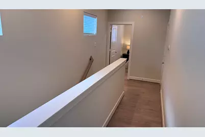131 Eastwood Street Street, Houston, TX 77011 - Photo 23