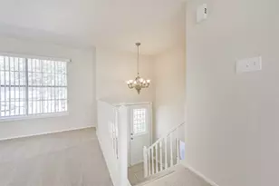 406 McConn Ct, Houston, TX 77598 - Photo 5