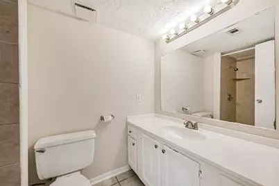 406 McConn Court, Houston, TX 77598 - Photo 27