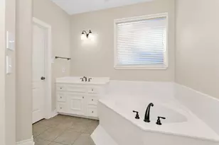 110 Wick Willow Dr, Montgomery, TX 77356 - Photo 23