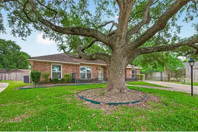 2003 Point Clear Court, Missouri City, TX 77459 - Photo 3