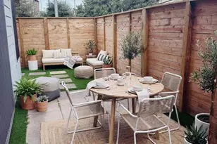 1045 Bonner St, Houston, TX 77007 - Photo 9