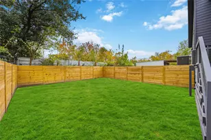 8512 Farqueson St, Houston, TX 77029 - Photo 29