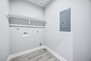 8512 Farqueson St, Houston, TX 77029 - Photo 13