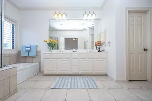 3326 Memorial Crest Blvd, Houston, TX 77007 - Photo 17