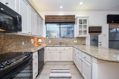 3326 Memorial Crest Boulevard, Houston, TX 77007 - Photo 9