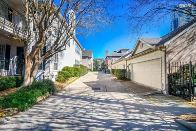 3326 Memorial Crest Boulevard, Houston, TX 77007 - Photo 25