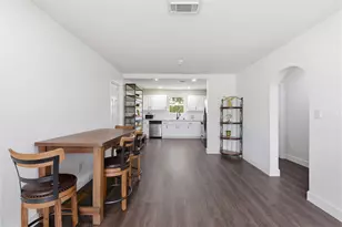 2217 Creston Dr, Houston, TX 77026 - Photo 15