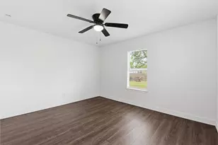 2217 Creston Dr, Houston, TX 77026 - Photo 33