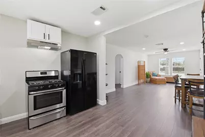 2217 Creston Drive, Houston, TX 77026 - Photo 17