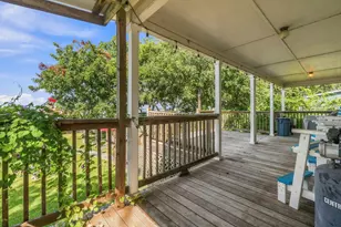 298 Nugent Dr, Livingston, TX 77351 - Photo 3