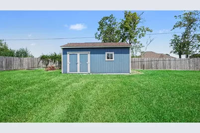 3119 Kathleen Drive, Mont Belvieu, TX 77523 - Photo 29