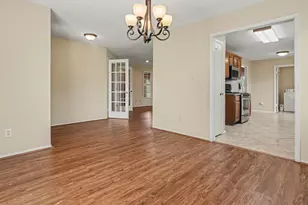 3119 Kathleen Dr, Mont Belvieu, TX 77523 - Photo 7