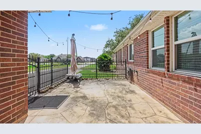 3119 Kathleen Drive, Mont Belvieu, TX 77523 - Photo 25