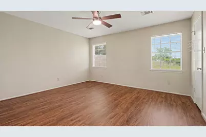 3119 Kathleen Drive, Mont Belvieu, TX 77523 - Photo 17