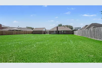 3119 Kathleen Drive, Mont Belvieu, TX 77523 - Photo 31