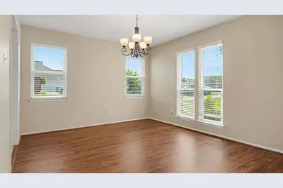 3119 Kathleen Drive, Mont Belvieu, TX 77523 - Photo 5