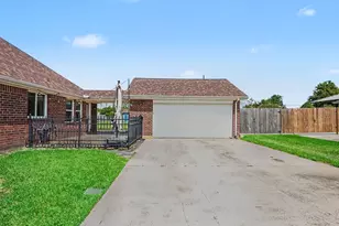 3119 Kathleen Dr, Mont Belvieu, TX 77523 - Photo 31