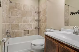 3119 Kathleen Dr, Mont Belvieu, TX 77523 - Photo 21