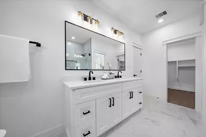 6130 Endeavor Heights Road, Houston, TX 77091 - Photo 19