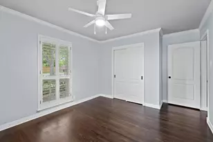 1328 Bingle Rd, Houston, TX 77055 - Photo 27