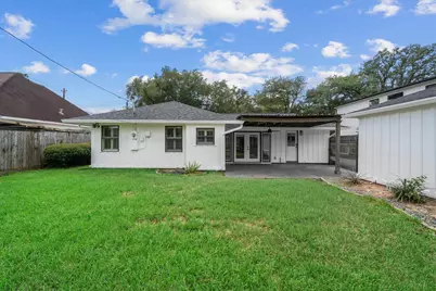 1328 Bingle Road, Houston, TX 77055 - Photo 43