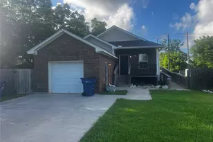 3134 Babin Dr, Texas City, TX 77590 - Photo 1