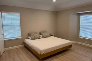 8051 Bay Branch Dr, The Woodlands, TX 77382 - Photo 5